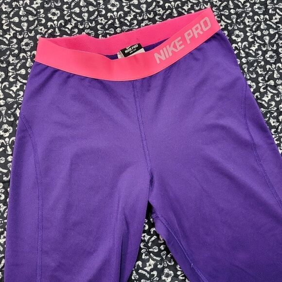 Nike Pro DRI-FIT Women's Medium Purple & Hot Pink Athletic Gym Workout Leggings - Picture 3 of 7